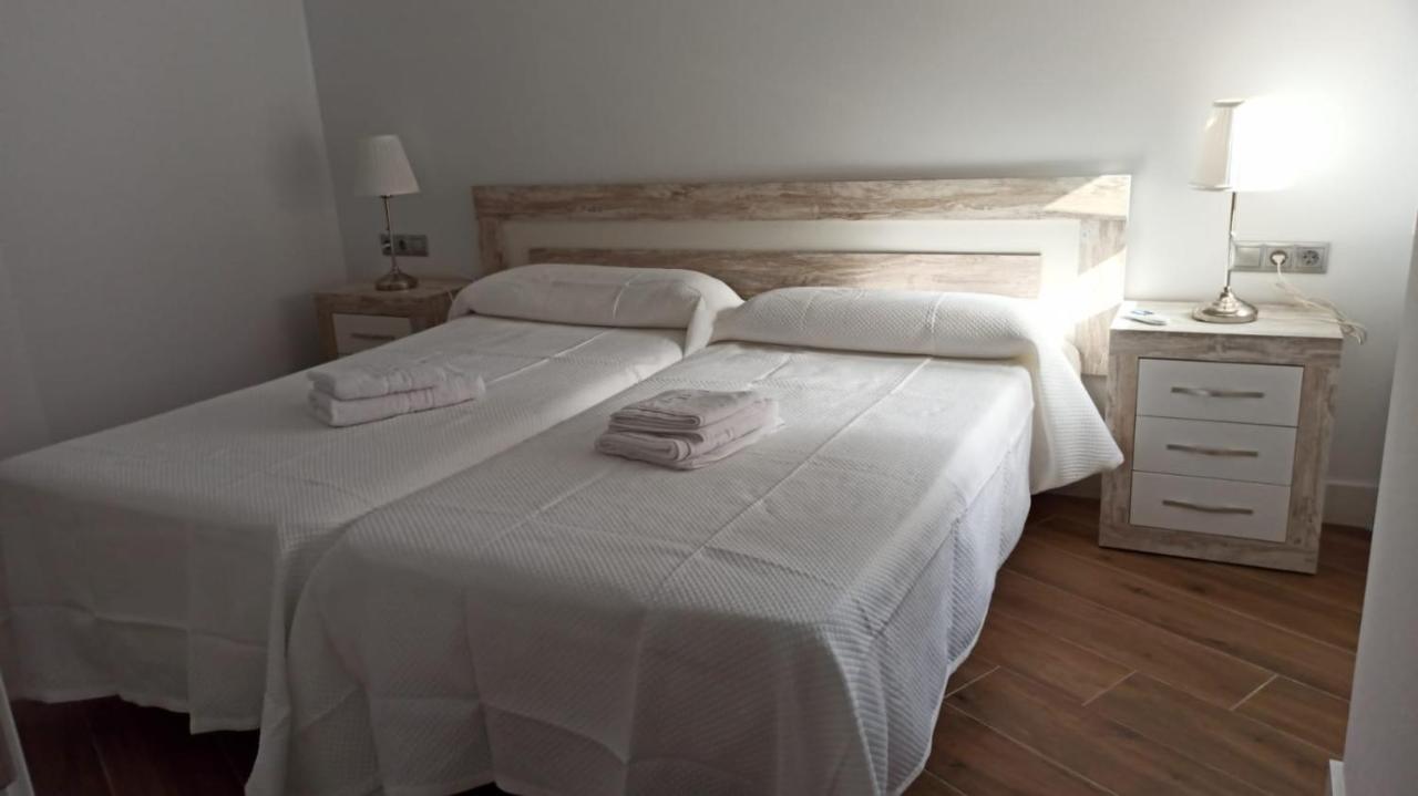 Beautiful Apartment In Third Line Beach Boliches Fuengirola Eksteriør bilde