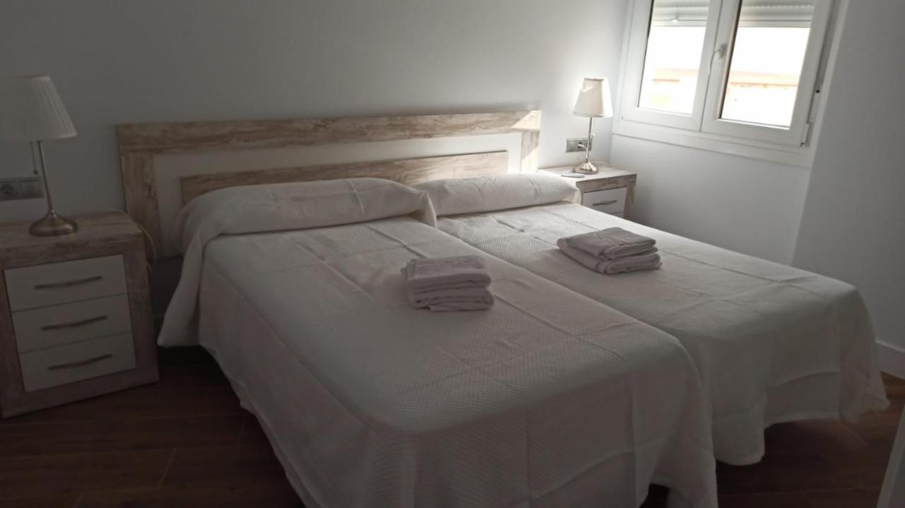 Beautiful Apartment In Third Line Beach Boliches Fuengirola Eksteriør bilde